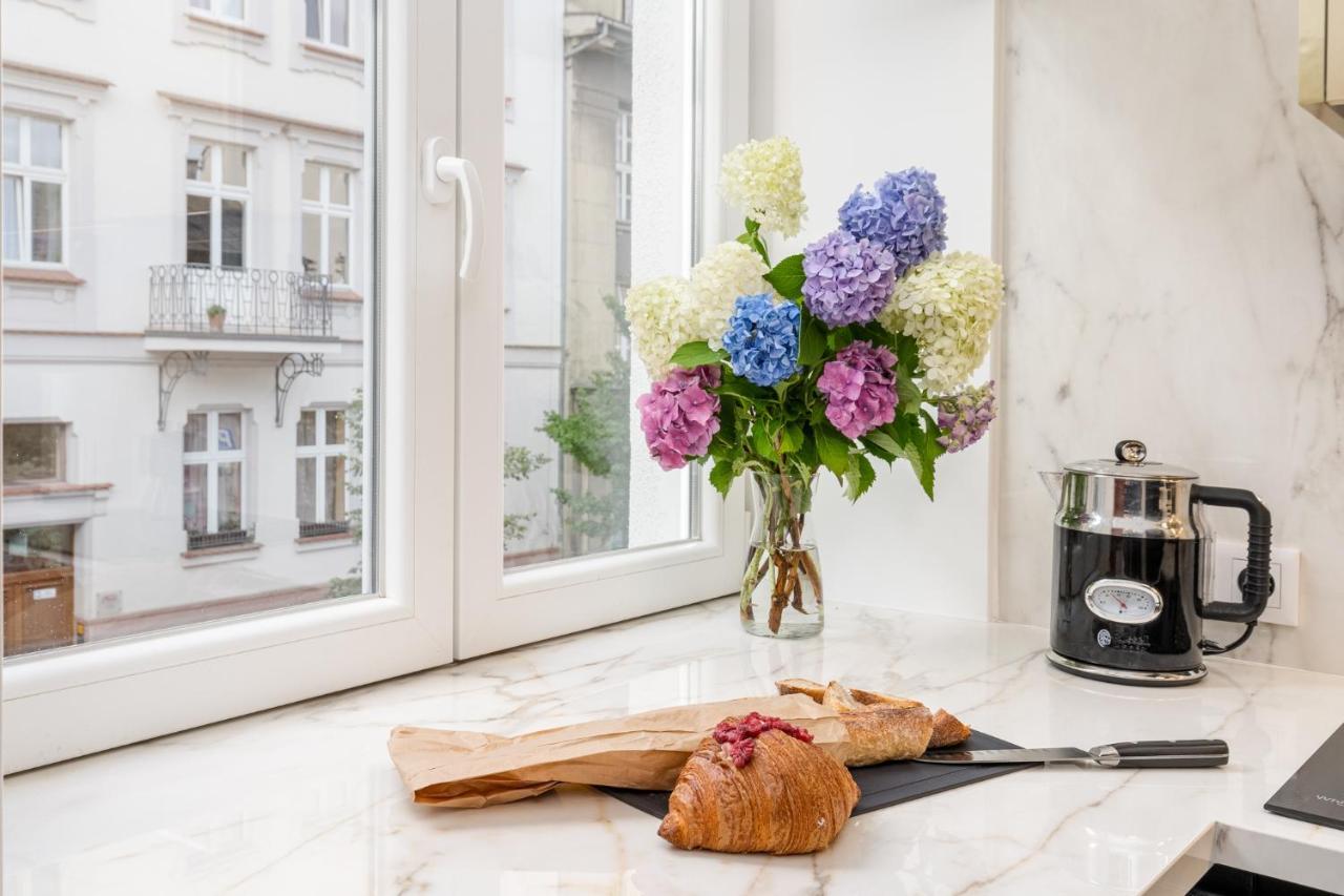 Premium Apartment In Parisian Style In The Heart Of Old Krasków Εξωτερικό φωτογραφία
