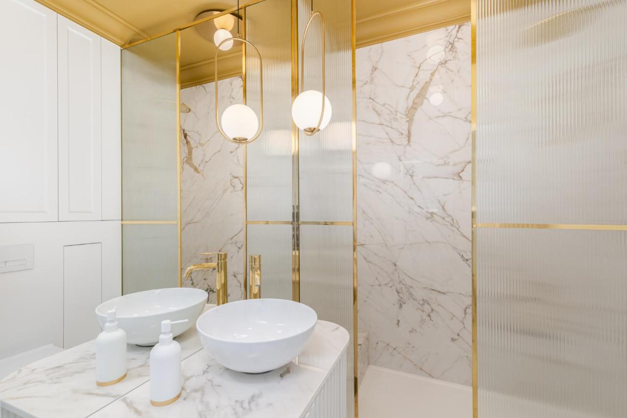 Premium Apartment In Parisian Style In The Heart Of Old Krasków Εξωτερικό φωτογραφία